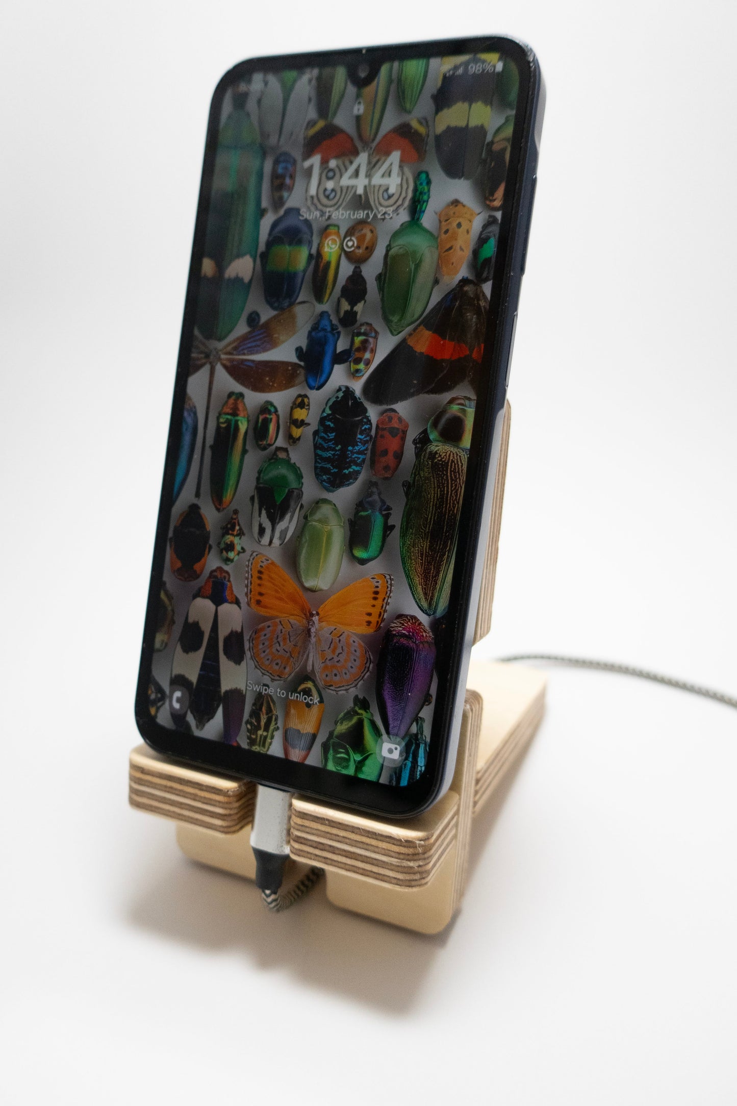 Mobile Kickstand